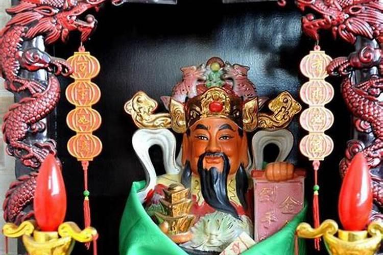 年初二几点拜神好