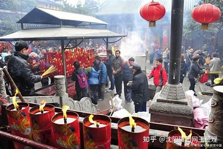 寺庙供奉亲人怎么供奉