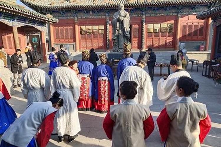 属兔的男生本命年能不能结婚？