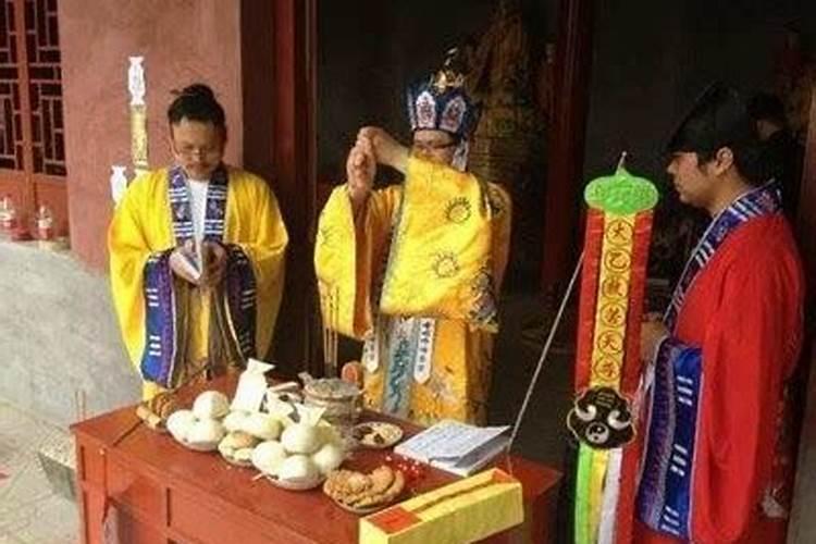 鬼节的由来是什么呢？为什么要叫鬼节,有什么传说吗？