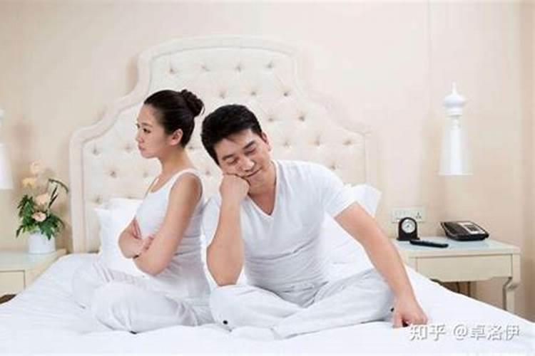 本命年的红内裤要谁买？