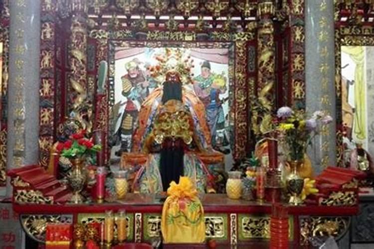 他花2000万美元买航母捐给祖国,后来公司破产,现如今他怎样了？