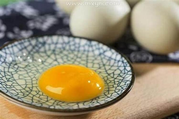 属兔与属猪的在事业上合作好不好,兔和猪相合吗
