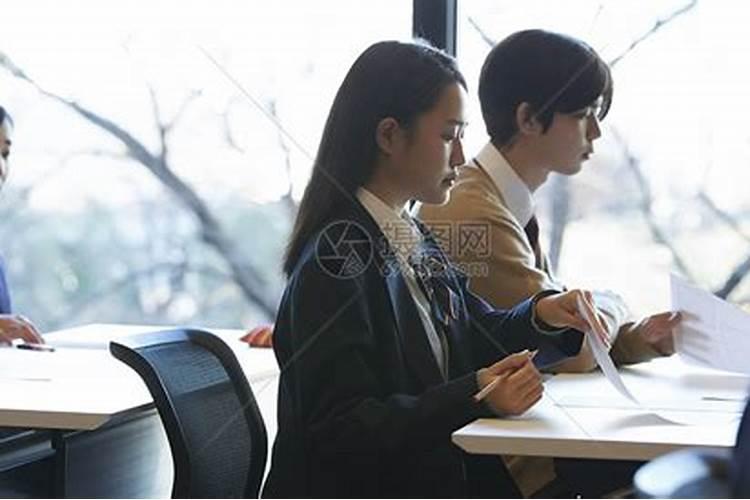 梦见自己有老公结婚的预兆