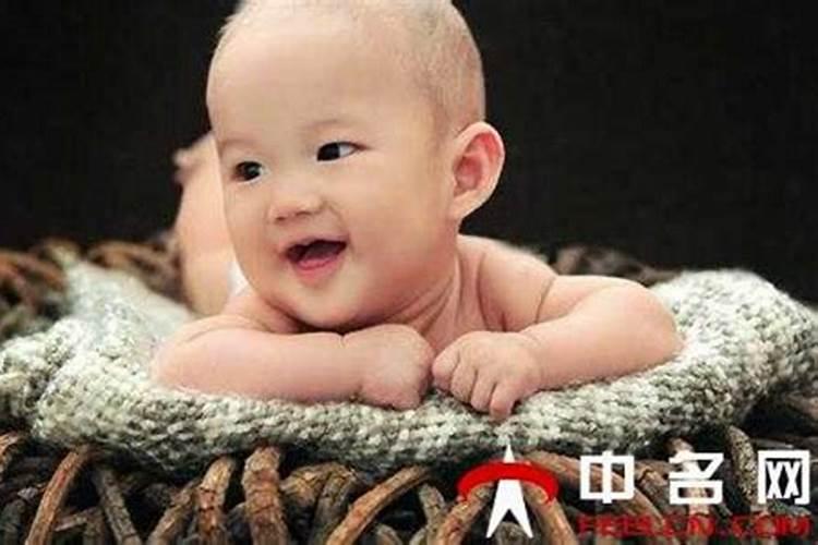 八月十五出生的女孩好吗