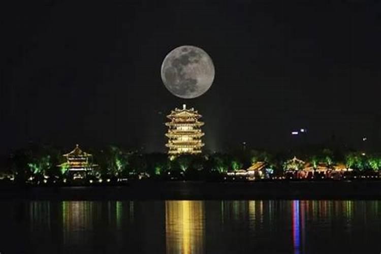 中秋节三天去哪玩比较好