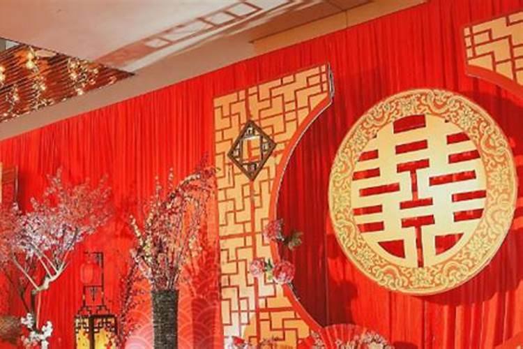 梦见同学聚会好不好？