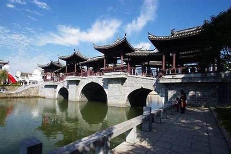 八月十五怎么过