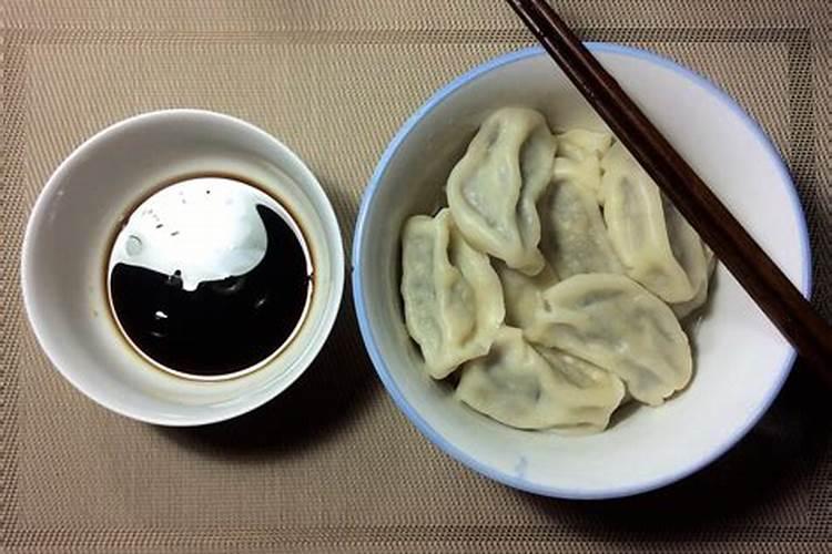 冬至是在北回归线还是南回归线冬至是在哪个回归线