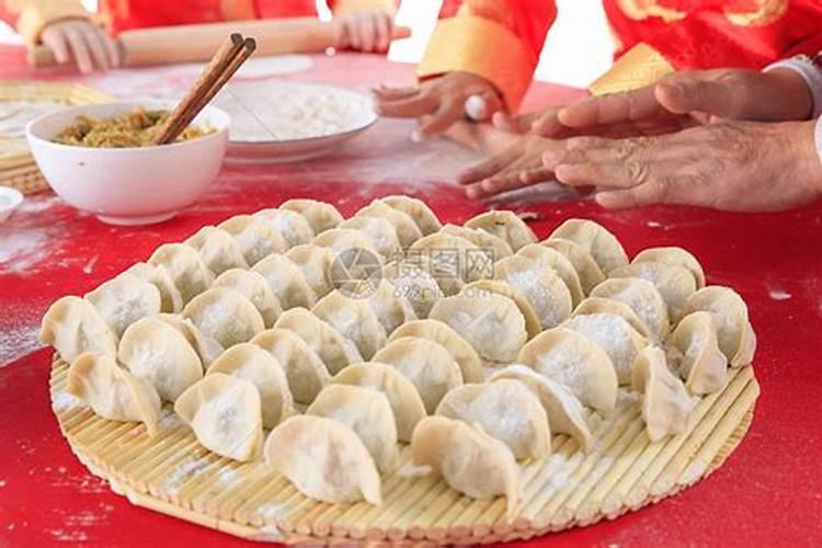 七月十五吃饺子是什么寓意
