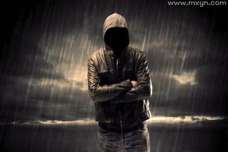 梦见和一个陌生男人聊天的预兆