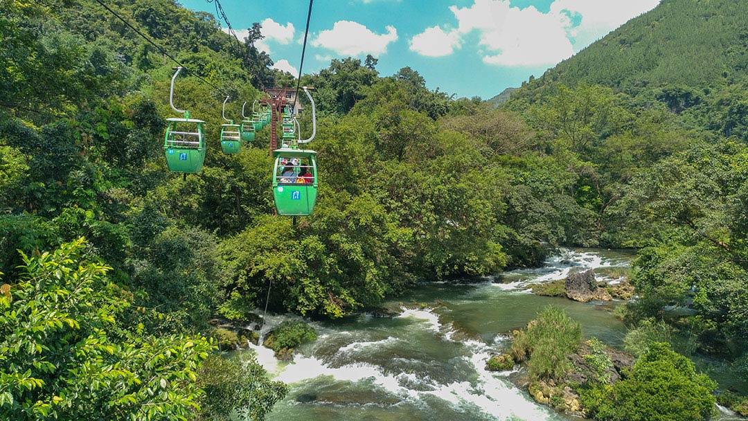 湖南张家界旅游大概要多少钱？