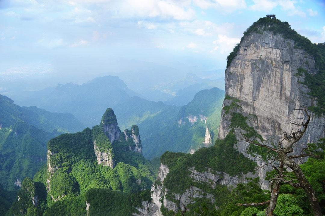 天门山寺之旅：一段难忘的神秘之旅