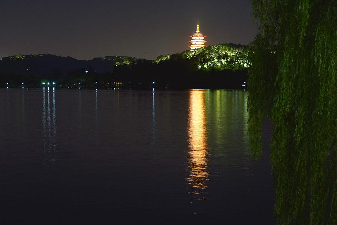 杭州自行旅游攻略