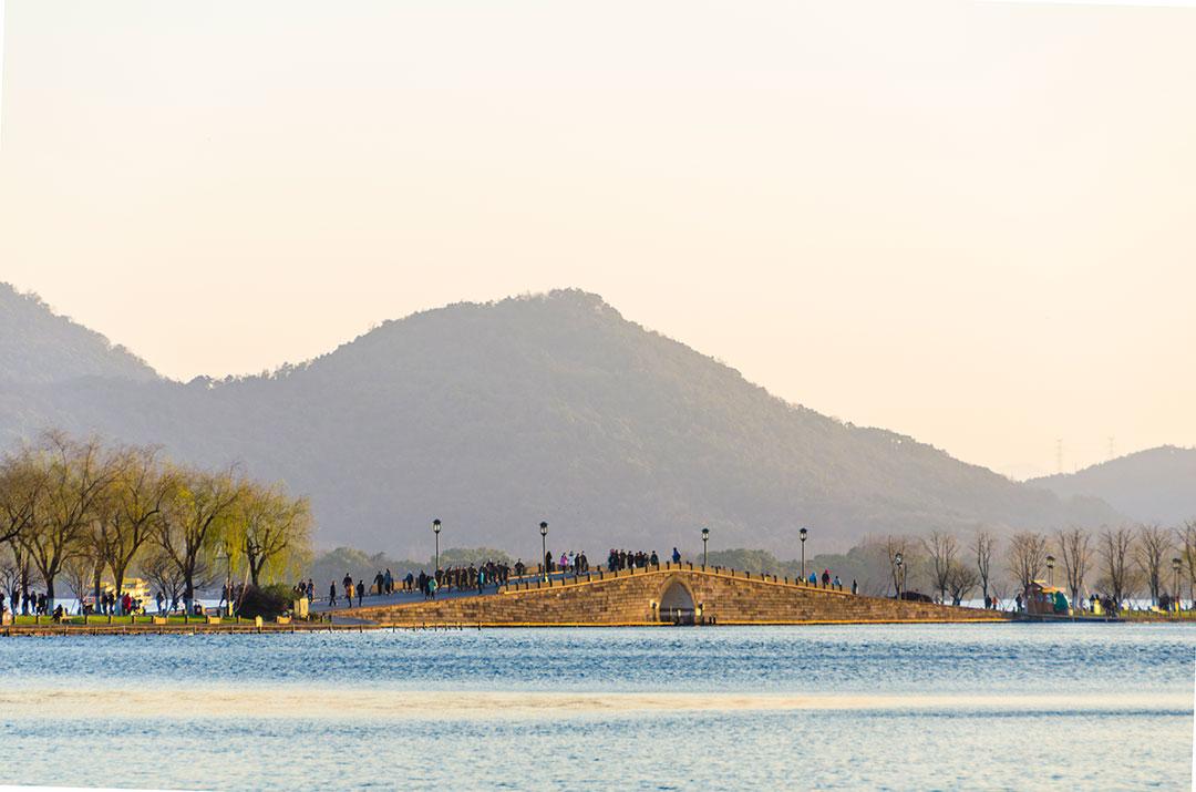 杭州本地人去哪里旅游？