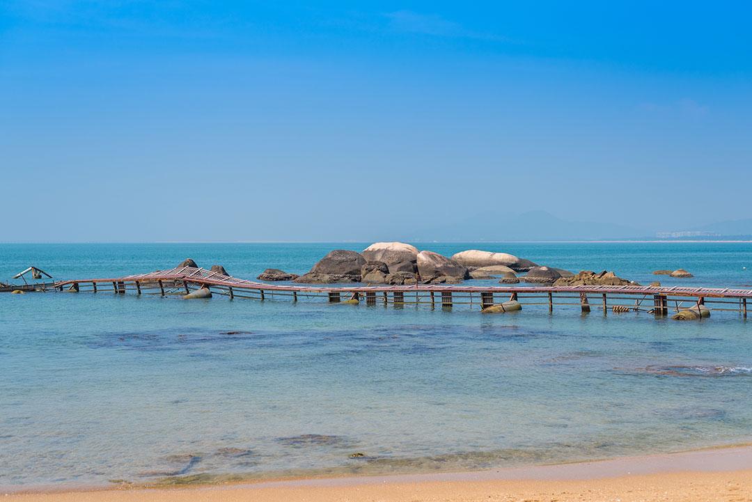 海南三日自由行旅游攻略，让您享受阳光、沙滩和海浪！